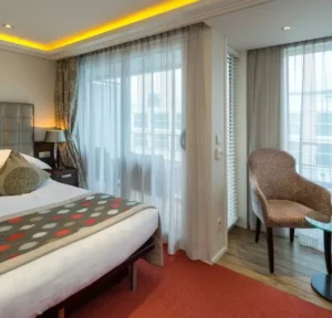 Junior Suites AA + AB Staterooms