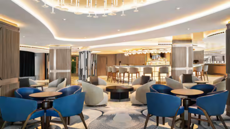 Horizons Lounge
